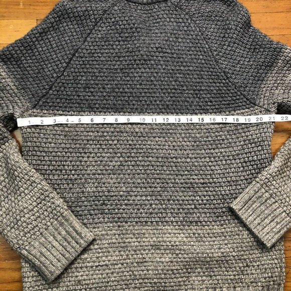 Banana Republic Knit Henley Sweater Cotton Wool Yak Gray Color block Men’s Large - Picture 7 of 10